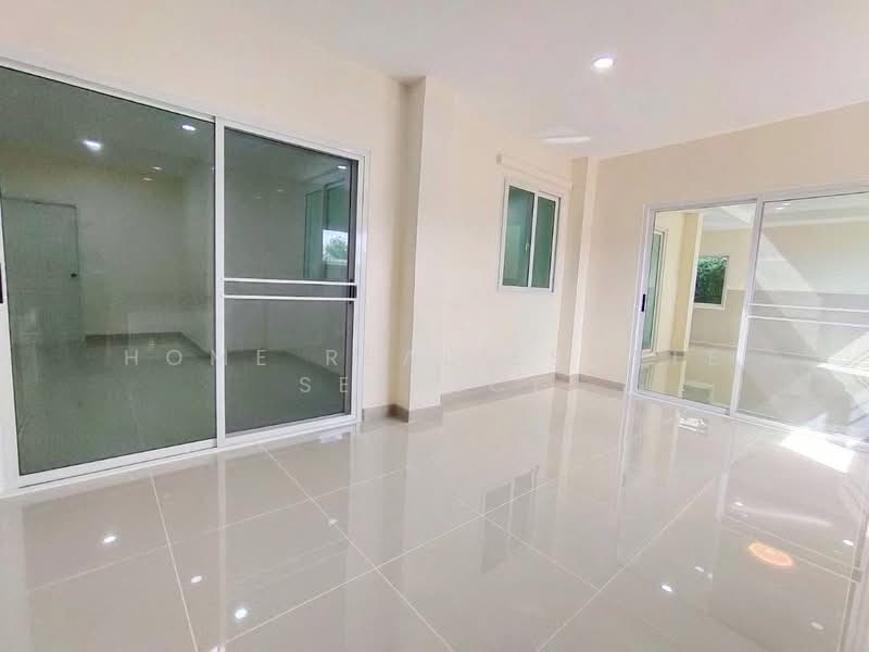 Lapawan 21, Nonthaburi, Bang Phlap, Pak Kret, Nonthaburi, 6 Bedrooms, 228 sqm, Single Detached House For Sale, by HOME Real Estate Service, 500435779 - DDproperty.com