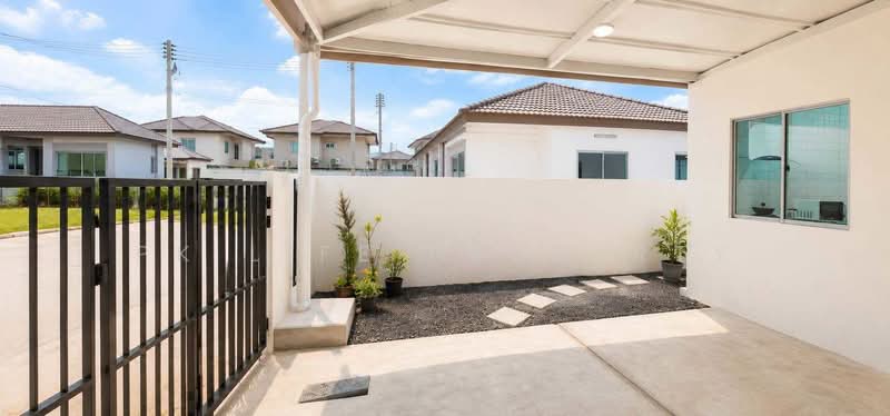 12R0610 This house for rent 3 bedroom 2 bathroom 27,000/month at thalang have fully furnished, Phuket, Thep Krasattri, Thalang, Phuket, 3 Bedrooms, 90 sqm, Semi-Detached House (Twin House) For Rent, by PK LIFE Property, 500435785 - DDproperty.com