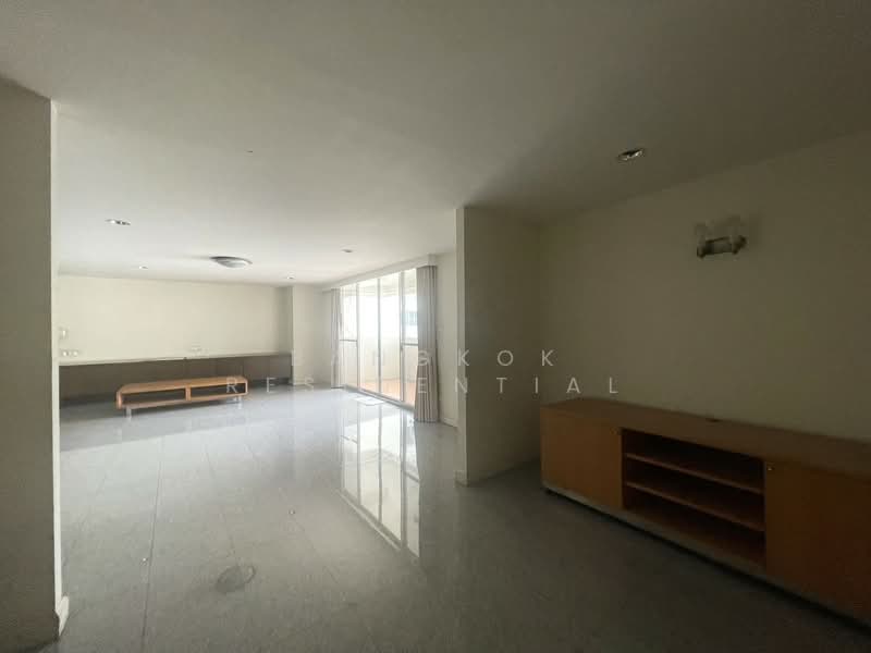 D.S. Tower 1 Sukhumvit 33, Bangkok, Soi Phrom Chit, Khlong Tan Nua, Watthana, Bangkok, 4 Bedrooms, 293 sqm, Condo For Sale, by Bangkok Residential, 500435813 - DDproperty.com