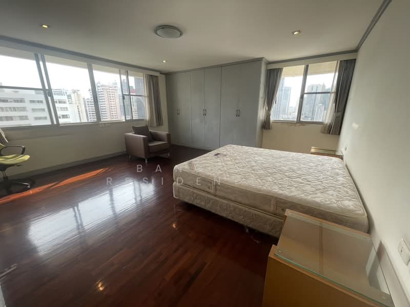 D.S. Tower 1 Sukhumvit 33, Bangkok, Soi Phrom Chit, Khlong Tan Nua, Watthana, Bangkok, 4 Bedrooms, 293 sqm, Condo For Sale, by Bangkok Residential, 500435813 - DDproperty.com