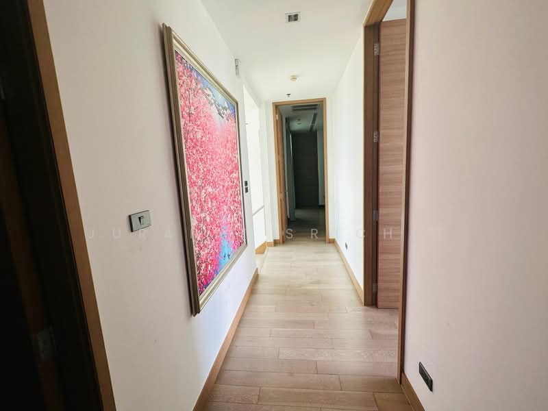 Millennium Residence, Bangkok, Sukhumvit Road, Khlong Toei, Bangkok, 3 Bedrooms, 244 sqm, Condo For Sale, by Jurarat Srichat, 500435817 - DDproperty.com