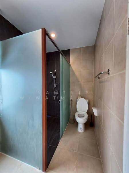 Areeya Mandarina Sukhumvit 77, Bangkok, Sukhumvit 77 Road (On Nut), Suan Luang, Bangkok, 3 Bedrooms, 107 sqm, Townhouse For Rent, by Namthip Wiwatmanitsakul, 500435849 - DDproperty.com