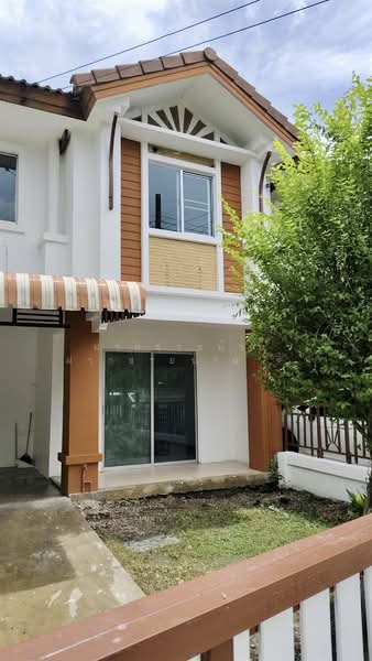 พฤกษาวิลล์5 รีโนเวทใหม่ หน้าบ้านไม่ชนหน้าใคร โครงการติดถนนใหญ่ประชาร่วมใจ ต้นถนนนิมิตใหม่สุวินทวงศ์, กรุงเทพ, สุวินทวงศ์, มีนบุรี, กรุงเทพ, 115 ตร.ม., ทาวน์เฮ้าส์ ขาย, โดย ฝากขายบ้าน ฝากขายบ้านมือสอง ฝากขายอสัง Realty HuB, 500435853 - DDproperty.com