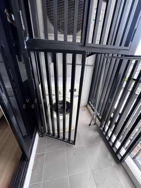Urbano Absolute Sathon-Taksin, Bangkok, 345 Charoen Nakhon 14/2 Alley, Khlong Ton Sai, Khlong San, Bangkok, 1 Bedroom, 38 sqm, Condo For Rent, by Vertex Luxe Estate Co.,LTD, 500435893 - DDproperty.com