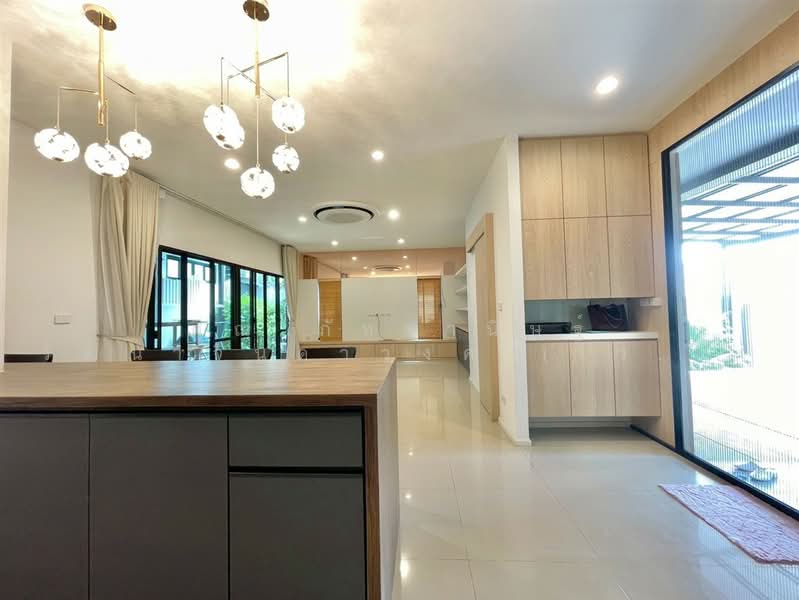 Noble Gable Watcharapol, Bangkok, Phoemsin Road, Khlong Tanon, Sai Mai, Bangkok, 3 Bedrooms, 148 sqm, Single Detached House For Sale, by คุณ ภัทรานิษฐ์ วัฒนาจินดาวงศ์ (ไวท์), 500435902 - DDproperty.com