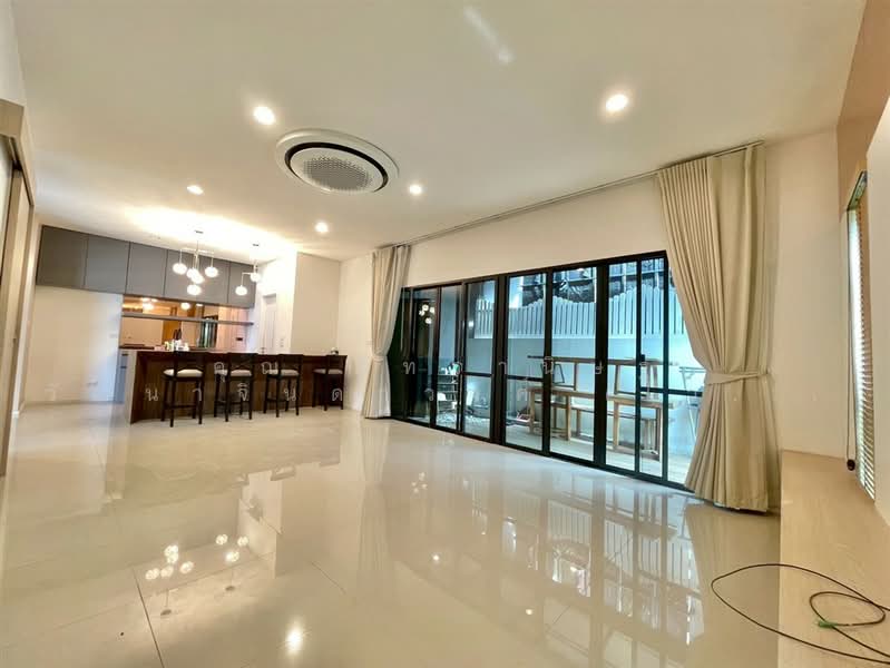 Noble Gable Watcharapol, Bangkok, Phoemsin Road, Khlong Tanon, Sai Mai, Bangkok, 3 Bedrooms, 148 sqm, Single Detached House For Sale, by คุณ ภัทรานิษฐ์ วัฒนาจินดาวงศ์ (ไวท์), 500435902 - DDproperty.com