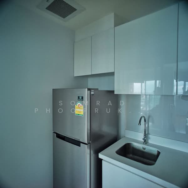 Condolette Ize Ratchathewi, Bangkok, Phetchaburi Road, Thanon Phetchaburi, Ratchathewi, Bangkok, 2 Bedrooms, 83 sqm, Condo For Rent, by Somrad Phoopruksachart, 500435948 - DDproperty.com