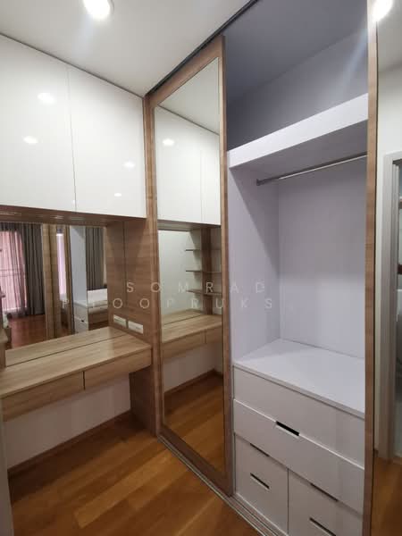 The Vertical Aree, Bangkok, 52 Soi Ari 1, Samsen Nai, Phaya Thai, Bangkok, 2 Bedrooms, 70 sqm, Condo For Sale, by Somrad Phoopruksachart, 500435960 - DDproperty.com