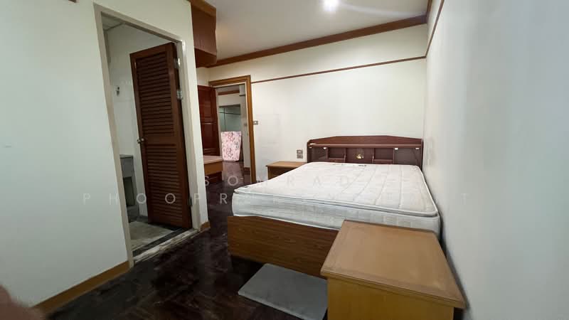 Phayathai Plaza, Bangkok, 46 Phaya Thai Road, Thanon Phaya Thai, Ratchathewi, Bangkok, 2 Bedrooms, 65 sqm, Condo For Rent, by Somrad Phoopruksachart, 500435965 - DDproperty.com