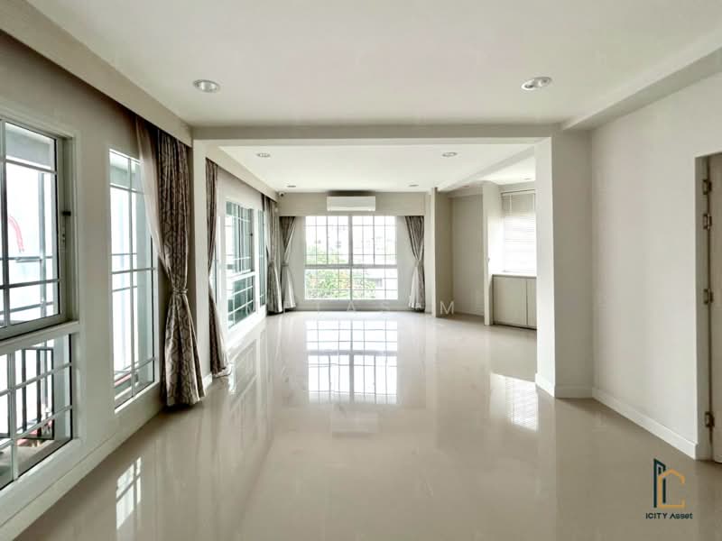 The Master @BTS Udomsuk, Bangkok, Soi Sukhumvit 103, Bang Na, Bangkok, 3 Bedrooms, 266 sqm, Townhouse For Sale, by Metas M, 500435975 - DDproperty.com