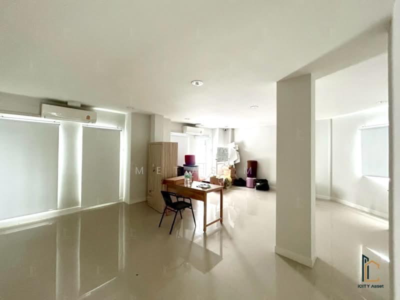 The Master @BTS Udomsuk, Bangkok, Soi Sukhumvit 103, Bang Na, Bangkok, 3 Bedrooms, 266 sqm, Townhouse For Sale, by Metas M, 500435975 - DDproperty.com