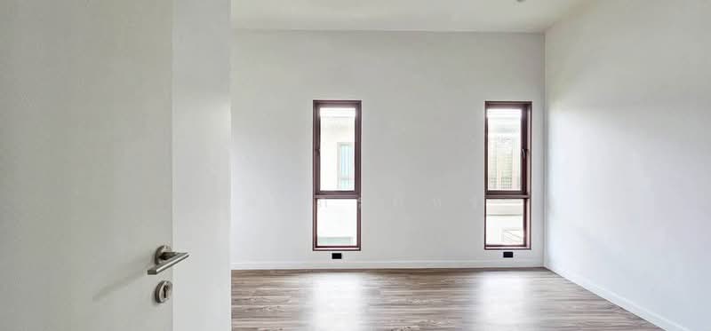 Burasiri Krungthep Kreetha, Bangkok, 95 Soi Pracha Ruam Chai, Hua Mak, Bang Kapi, Bangkok, 4 Bedrooms, 197 sqm, Single Detached House For Sale, by ผึ้ง ภรภัทร, 500435985 - DDproperty.com