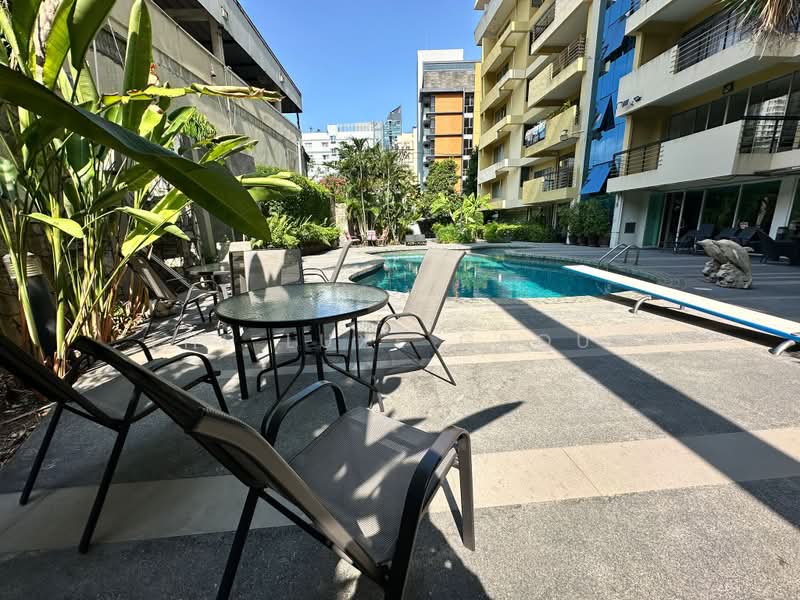Charktip Court, Bangkok, 62 Soi Sukhumvit 51, Khlongtoei Nua, Watthana, Bangkok, 3 Bedrooms, 200 sqm, Condo For Rent, by The Luxe Group, 500435996 - DDproperty.com