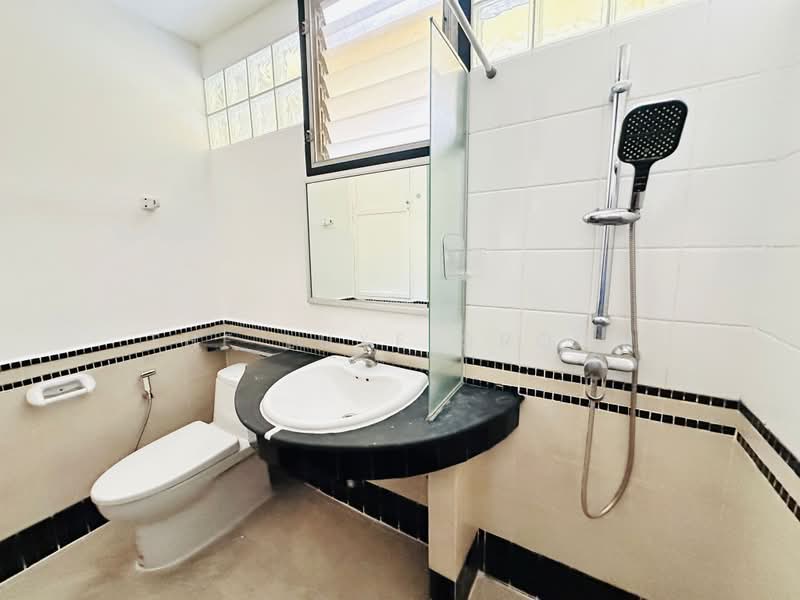 Charktip Court : จักรทิพย์ คอร์ท, กรุงเทพ, 62 ซอยสุขุมวิท 51, คลองเตยเหนือ, วัฒนา, กรุงเทพ, 200 ตร.ม., คอนโด ให้เช่า, โดย The Luxe Group, 500435996 - DDproperty.com