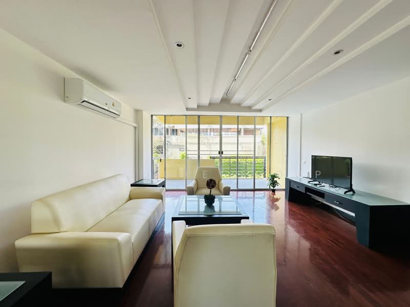 Charktip Court, Bangkok, 62 Soi Sukhumvit 51, Khlongtoei Nua, Watthana, Bangkok, 3 Bedrooms, 200 sqm, Condo For Rent, by The Luxe Group, 500435996 - DDproperty.com