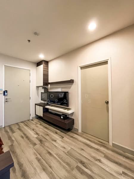 Centric Sathorn-St Louis, Bangkok, Sathorn Nua Road, Yan Nawa, Sathon, Bangkok, 1 Bedroom, 35 sqm, Condo For Rent, by Somrad Phoopruksachart, 500436013 - DDproperty.com
