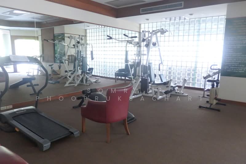 Lake Avenue Sukhumvit 16, Bangkok, Soi Sammitr Sukhumvit Road, Khlong Tan Nua, Watthana, Bangkok, 2 Bedrooms, 129 sqm, Condo For Rent, by Somrad Phoopruksachart, 500436037 - DDproperty.com