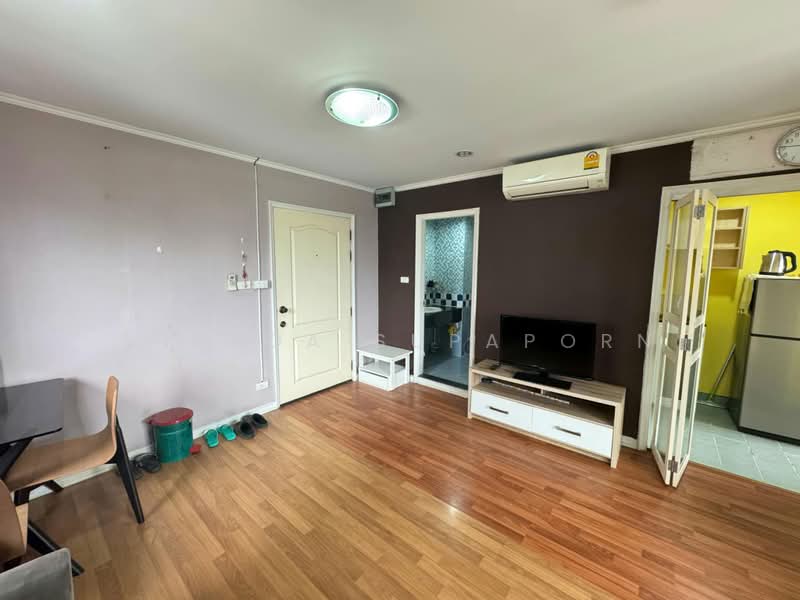 Lumpini Place Narathiwas 24, Bangkok, Sathu Pradit 19 Alley 3, Chong Nonsi, Yan Nawa, Bangkok, 1 Bedroom, 33 sqm, Condo For Sale, by Vipada Supaporn, 500436045 - DDproperty.com