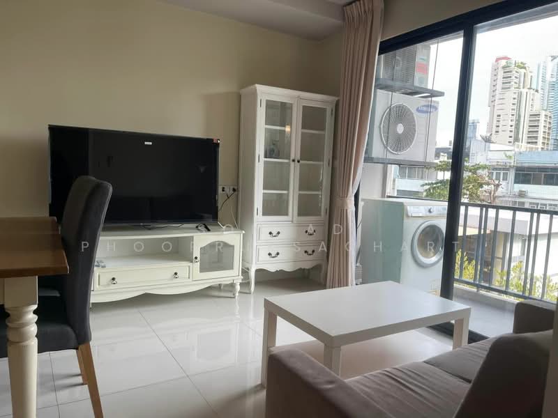 Le Cote Sukhumvit 14, Bangkok, Soi Sukhumvit 14, Khlong Toei, Khlong Toei, Bangkok, 1 Bedroom, 40 sqm, Condo For Rent, by Somrad Phoopruksachart, 500436062 - DDproperty.com
