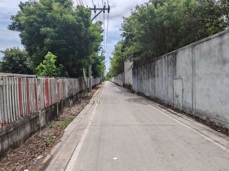 ที่ดินเปล่า 113.9 ตร.ว. ที่ดิน ใกล้ห้างโรบินสันไลฟ์สไตล์ ราชพฤกษ์ ซอยพรสมใจนึก (ถนนนบ.1007), นนทบุรี, ถนนนบ.1007, คลองข่อย, ปากเกร็ด, นนทบุรี, 456 ตร.ม., ที่ดิน ขาย, โดย คุณ พรชัย เสนจันทร์ฒิไชย (โก้), 500436075 - DDproperty.com