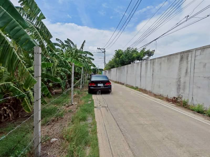 ที่ดินเปล่า 113.9 ตร.ว. ที่ดิน ใกล้ห้างโรบินสันไลฟ์สไตล์ ราชพฤกษ์ ซอยพรสมใจนึก (ถนนนบ.1007), Nonthaburi, ถนนนบ.1007, Khlong Khoi, Pak Kret, Nonthaburi, , 456 sqm, Land For Sale, by คุณ พรชัย เสนจันทร์ฒิไชย (โก้), 500436075 - DDproperty.com