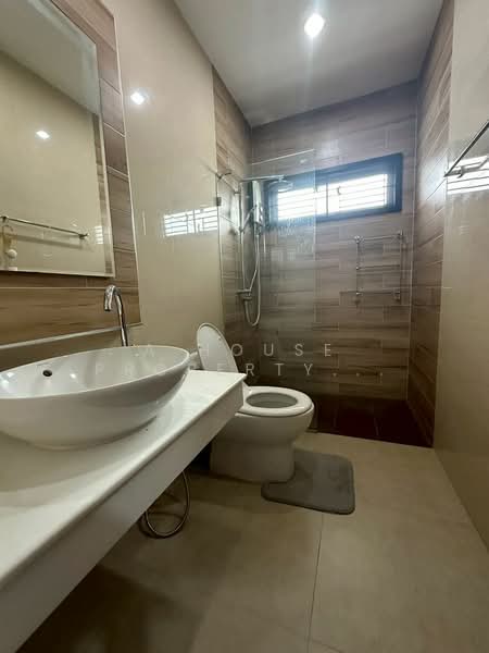 Single house for rent in Sriracha, The Complete project, Chon Buri (Pattaya), Surasak, Si Racha, Chon Buri (Pattaya), 3 Bedrooms, 230 sqm, Single Detached House For Rent, by A House Property Co.,Ltd., 500436076 - DDproperty.com