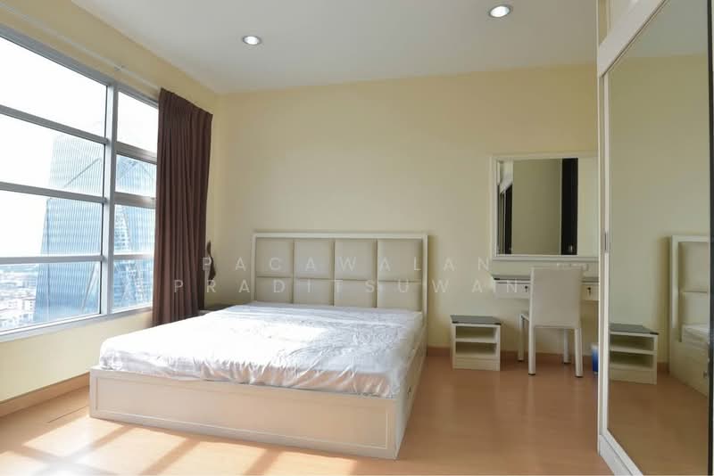 Baan Klang Krung Siam-Pathumwan, Bangkok, Petchburi Road, Thanon Phetchaburi, Ratchathewi, Bangkok, 1 Bedroom, 55 sqm, Condo For Rent, by Pacawalan Praditsuwan, 500436089 - DDproperty.com