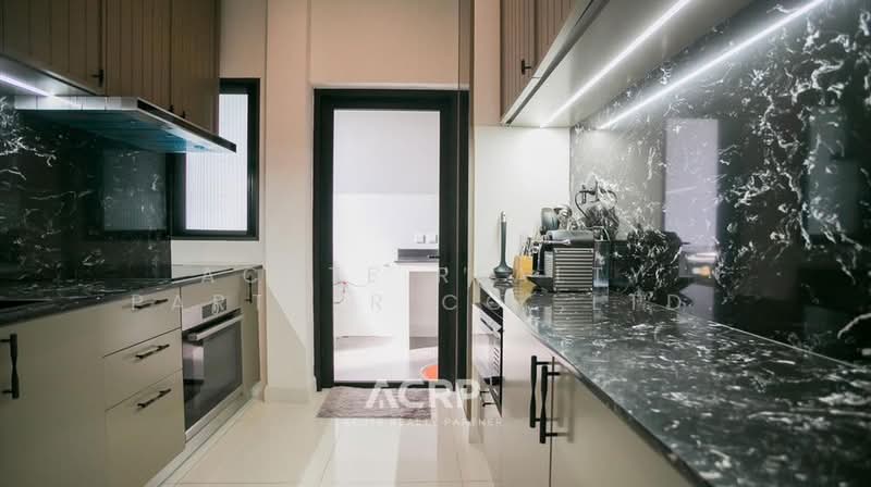 The Gentry Ekamai-Ladprao, Bangkok, 90 Soi Ladprao 94, Phlapphla, Wang Thonglang, Bangkok, 3 Bedrooms, 380 sqm, Single Detached House For Sale, by Acute Realty Partner Co.,Ltd., 500436095 - DDproperty.com