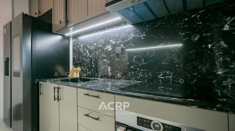 The Gentry Ekamai-Ladprao, Bangkok, 90 Soi Ladprao 94, Phlapphla, Wang Thonglang, Bangkok, 3 Bedrooms, 380 sqm, Single Detached House For Sale, by Acute Realty Partner Co.,Ltd., 500436095 - DDproperty.com