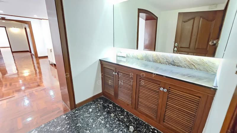 Asa Garden, Bangkok, 46-48 Soi Sukhumvit 24, Khong Tan, Khlong Toei, Bangkok, 3 Bedrooms, 300 sqm, Condo For Rent, by BANGKOK PROPERTY AGENTS, 500436096 - DDproperty.com