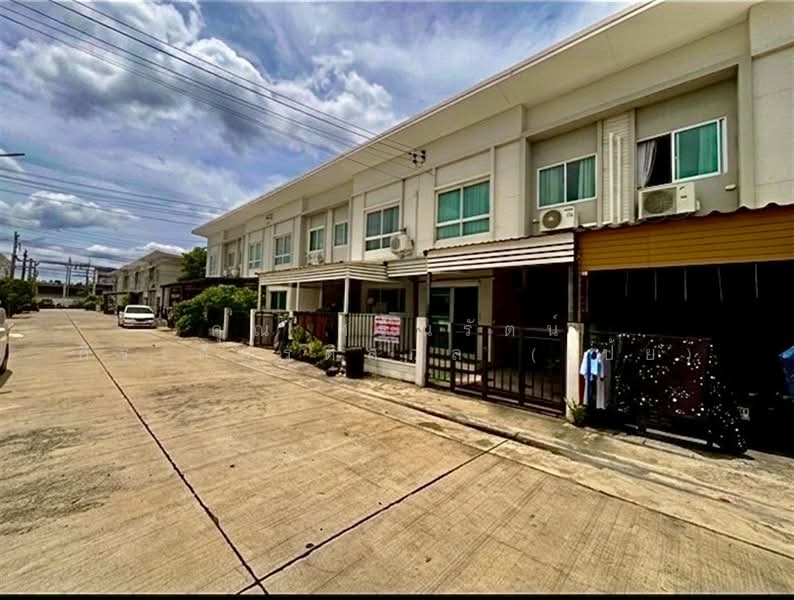 J Town Exclusive Rangsit - Klong 1 : เจ ทาวน์ เอ็กคลูซีฟ รังสิต - คลอง 1, ปทุมธานี, Rangsit-Nakhon Nayok Canal Road, ประชาธิปัตย์, ธัญบุรี, ปทุมธานี, 115 ตร.ม., ทาวน์เฮ้าส์ ขาย, โดย คุณ ศรินรัตน์ ศิรเกียรติสกุล (เป้ย), 500436134 - DDproperty.com