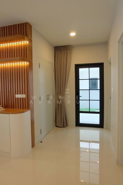 Centro Bangna, Samut Prakan, 111 Soi 3, Bang Kaeo, Bang Plee, Samut Prakan, 4 Bedrooms, 265 sqm, Single Detached House For Rent, by Wiratee Aramrun, 500436156 - DDproperty.com