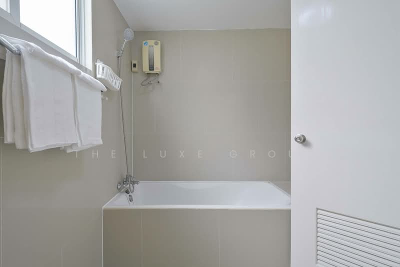 Townhouse in Sukhumvit 31, กรุงเทพ, คลองตันเหนือ, วัฒนา, กรุงเทพ, 350 ตร.ม., ทาวน์เฮ้าส์ ให้เช่า, โดย The Luxe Group, 500436161 - DDproperty.com