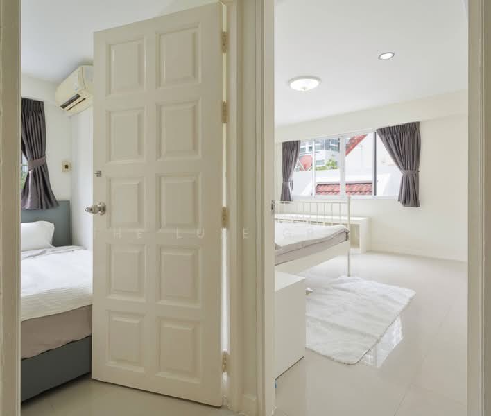 Townhouse in Sukhumvit 31, bangkok, Khlong Tan Nua, Watthana, Bangkok, 5 Bedrooms, 350 sqm, Townhouse For Rent, by The Luxe Group, 500436161 - DDproperty.com