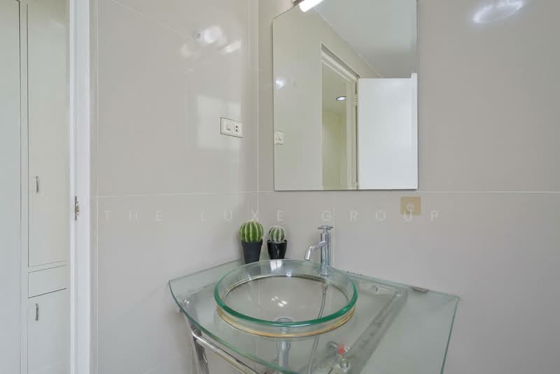 Townhouse in Sukhumvit 31, กรุงเทพ, คลองตันเหนือ, วัฒนา, กรุงเทพ, 350 ตร.ม., ทาวน์เฮ้าส์ ให้เช่า, โดย The Luxe Group, 500436161 - DDproperty.com