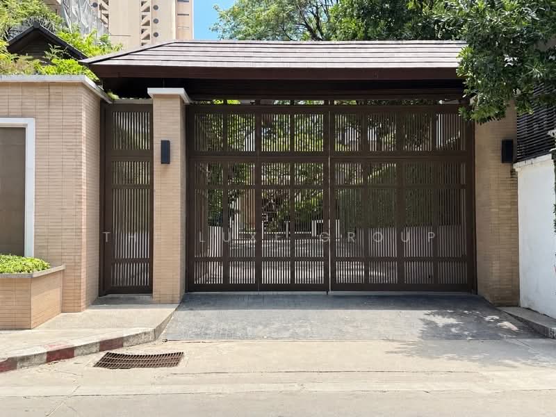 Baan Sukhumvit 18, Bangkok, 3/13-14 Sukhumvit Soi 18, Khlong Toei, Bangkok, 4 Bedrooms, 675 sqm, Single Detached House For Rent, by The Luxe Group, 500436183 - DDproperty.com