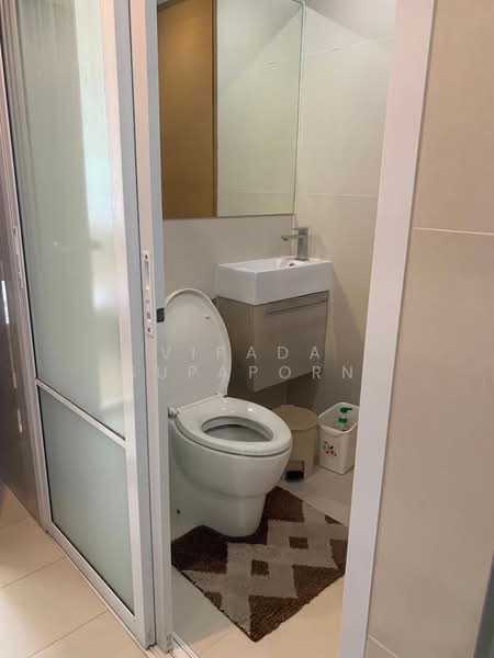 Rhythm Ratchada-Huaikwang, Bangkok, 218 Ratchadaphisek Road, Huai Khwang, Bangkok, 1 Bedroom, 46 sqm, Condo For Rent, by Vipada Supaporn, 500436189 - DDproperty.com