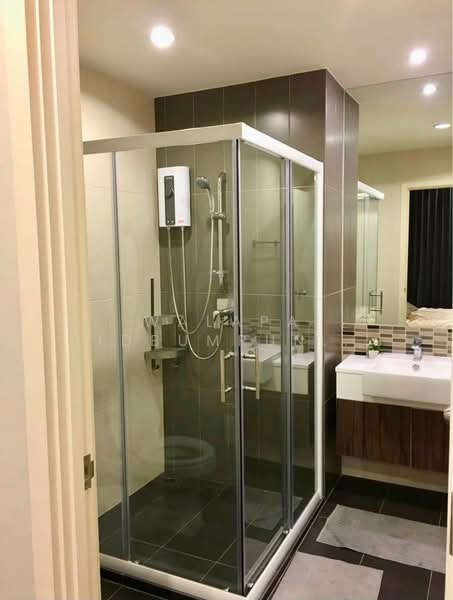 CENTRIC Ari Station, Bangkok, 27 Phahonyothin Road, Samsen Nai, Phaya Thai, Bangkok, 1 Bedroom, 33 sqm, Condo For Sale, by Walapa Jidbumrungsakun, 500436194 - DDproperty.com