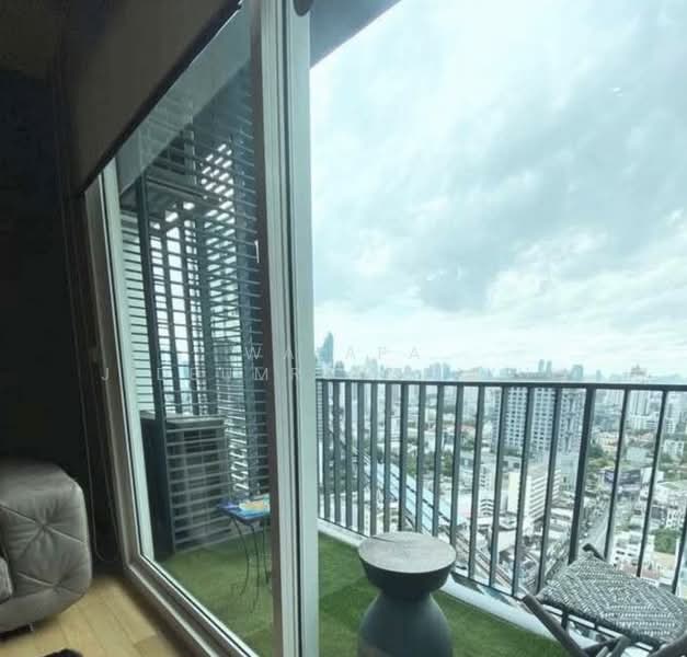 Siri At Sukhumvit, Bangkok, 902 Sukhumvit Road, Phra Kanong, Khlong Toei, Bangkok, 2 Bedrooms, 68 sqm, Condo For Sale, by Walapa Jidbumrungsakun, 500436206 - DDproperty.com