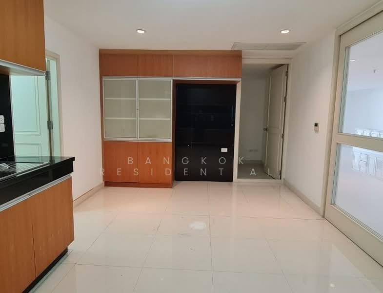 Crystal Garden Condominium : คริสตัล การ์เด้น, กรุงเทพ, 217 ถนนสุขุมวิท ซอย 4, คลองเตย, กรุงเทพ, 300 ตร.ม., คอนโด ขาย, โดย Bangkok Residential, 500436214 - DDproperty.com