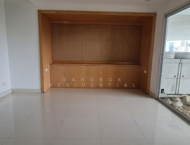 Crystal Garden Condominium : คริสตัล การ์เด้น, กรุงเทพ, 217 ถนนสุขุมวิท ซอย 4, คลองเตย, กรุงเทพ, 300 ตร.ม., คอนโด ขาย, โดย Bangkok Residential, 500436214 - DDproperty.com