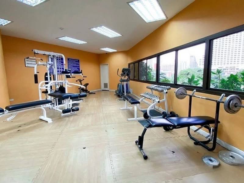 Crystal Garden, Bangkok, 217 Sukhumvit 4 Alley, Khlong Toei, Bangkok, 3 Bedrooms, 300 sqm, Condo For Sale, by Bangkok Residential, 500436214 - DDproperty.com