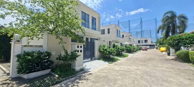 undefined, Chon Buri (Pattaya), Poong, Bang Lamung (Pattaya), Chon Buri (Pattaya), 3 Bedrooms, 300 sqm, Single Detached House For Sale, by Harrison Chong, 500436229 - DDproperty.com