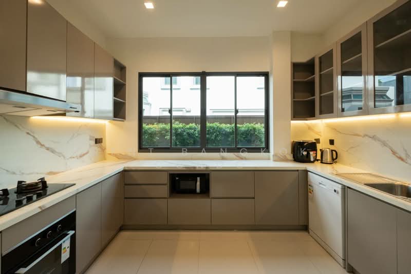 Grand Bangkok Boulevard Sukhumvit-Srinakarin : แกรนด์ บางกอก บูเลอวาร์ด สุขุมวิท-ศรีนครินทร์, สมุทรปราการ, ซ.แบริ่ง 31/1, สำโรงเหนือ, เมืองสมุทรปราการ, สมุทรปราการ, 780 ตร.ม., บ้านเดี่ยว ให้เช่า, โดย Rent Bangkok Condo, 500436265 - DDproperty.com