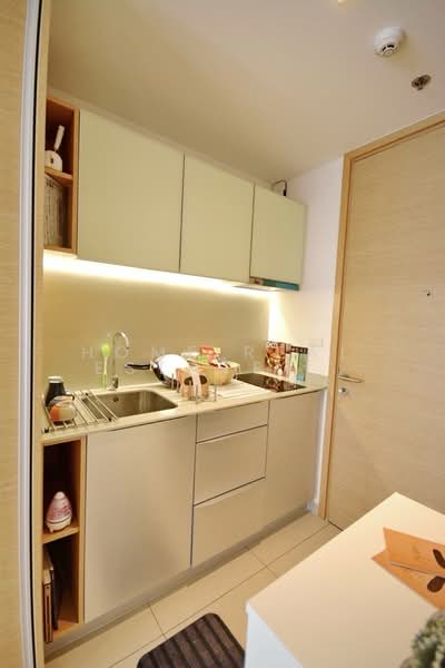 The Lofts Ekkamai, Bangkok, 1415 Sukhumvit Road, Phra Kanong Nua, Watthana, Bangkok, Studio, 28 sqm, Condo For Sale, by HOME Real Estate Service, 500436291 - DDproperty.com