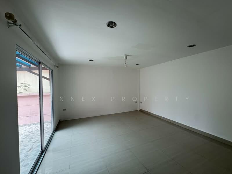 Perfect Park Rama 5 – Bangyai, Nonthaburi, Soi Wat Phra Non, Kanchanapisek Road, Bang Mae Nang, Bang Yai, Nonthaburi, 4 Bedrooms, 250 sqm, Single Detached House For Sale, by Connex Property, 500436293 - DDproperty.com