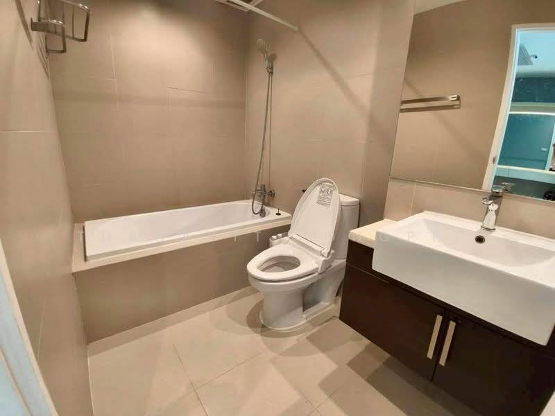 Noble Remix, Bangkok, 772 Soi Sukhumvit 36, Sukhumvit Road, Khong Tan, Khlong Toei, Bangkok, 2 Bedrooms, 78 sqm, Condo For Sale, by Thanakit Pongpit, 500436310 - DDproperty.com