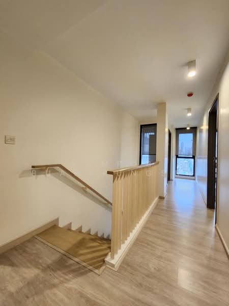 Maestro 02 Ruamrudee, Bangkok, 5-2 Ploenchit Road, Lumphini, Pathum Wan, Bangkok, 3 Bedrooms, 81 sqm, Condo For Rent, by Sompob Buaparungsri, 500436322 - DDproperty.com