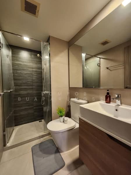 Maestro 02 Ruamrudee, Bangkok, 5-2 Ploenchit Road, Lumphini, Pathum Wan, Bangkok, 3 Bedrooms, 81 sqm, Condo For Rent, by Sompob Buaparungsri, 500436322 - DDproperty.com