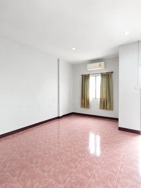 Tararin Rangsit Klong2 : ธารารินทร์ รังสิต คลองสอง, ปทุมธานี, ประชาธิปัตย์, ธัญบุรี, ปทุมธานี, 100 ตร.ม., ทาวน์เฮ้าส์ ขาย, โดย The Best Property ตั๊บ, 500436326 - DDproperty.com